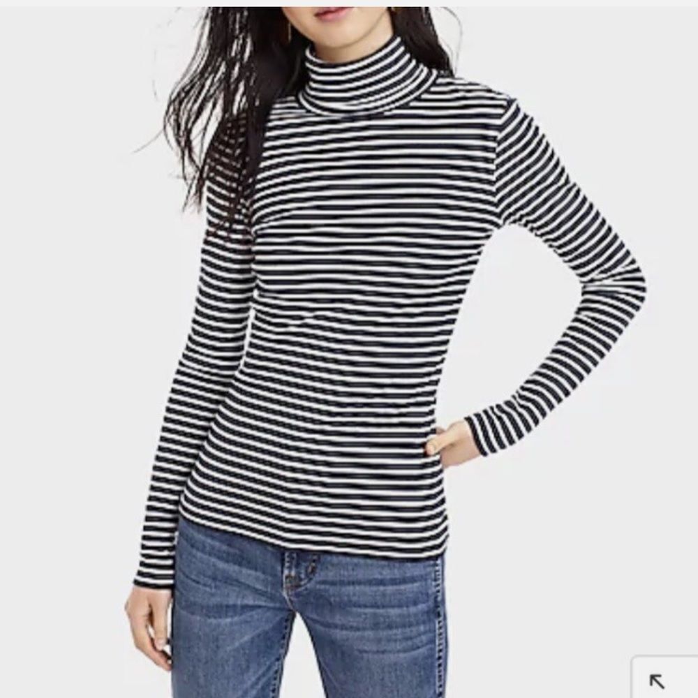 NWT J.CREW Perfect-fit Turtleneck in Black / Ivory Stripe